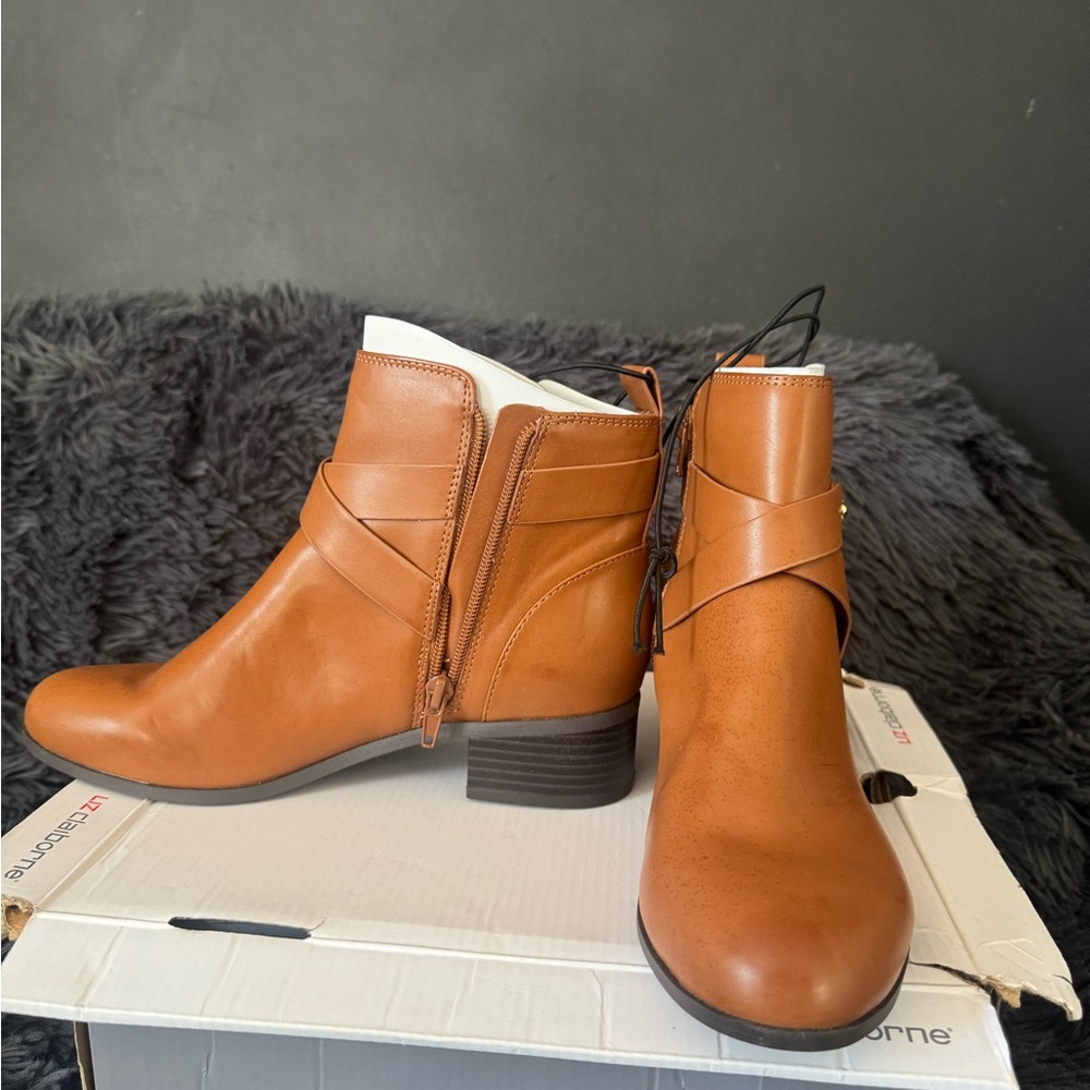 Liz Claiborne Brown Ankle Booties